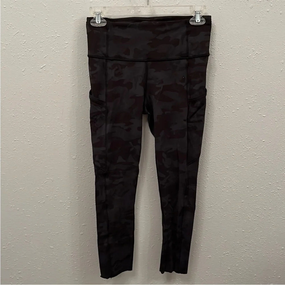 LULULEMON Fast & Free - Picture 4 of 11